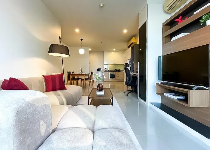 Near Bts L Large 98 Sqm L Pool And Sauna Lejlighed