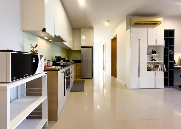 Near Bts L Large 98 Sqm L Pool And Sauna Lejlighed Bangkok