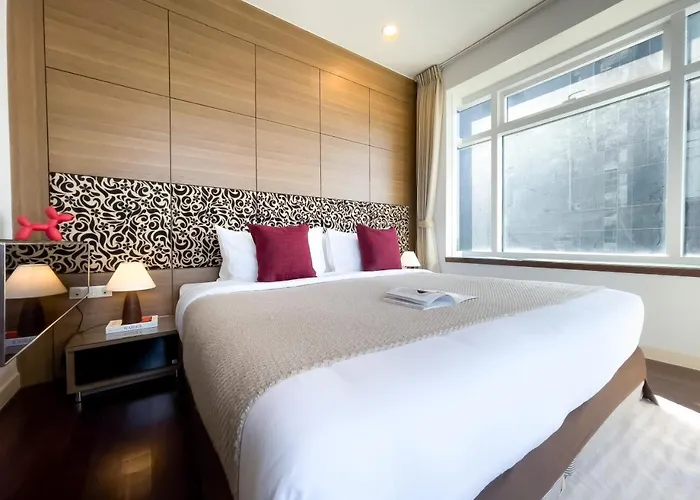 Near Bts L Large 98 Sqm L Pool And Sauna Lejlighed *