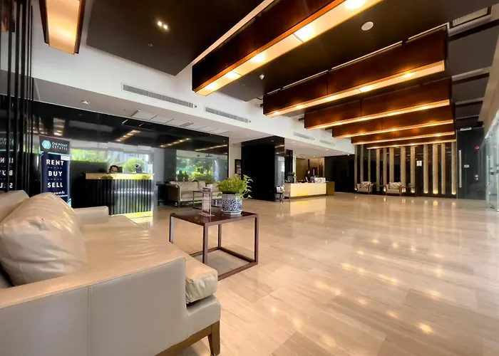 Near Bts L Large 98 Sqm L Pool And Sauna Lejlighed *